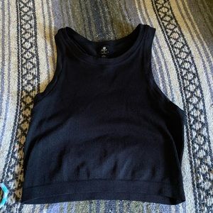 black workout tank top/bra